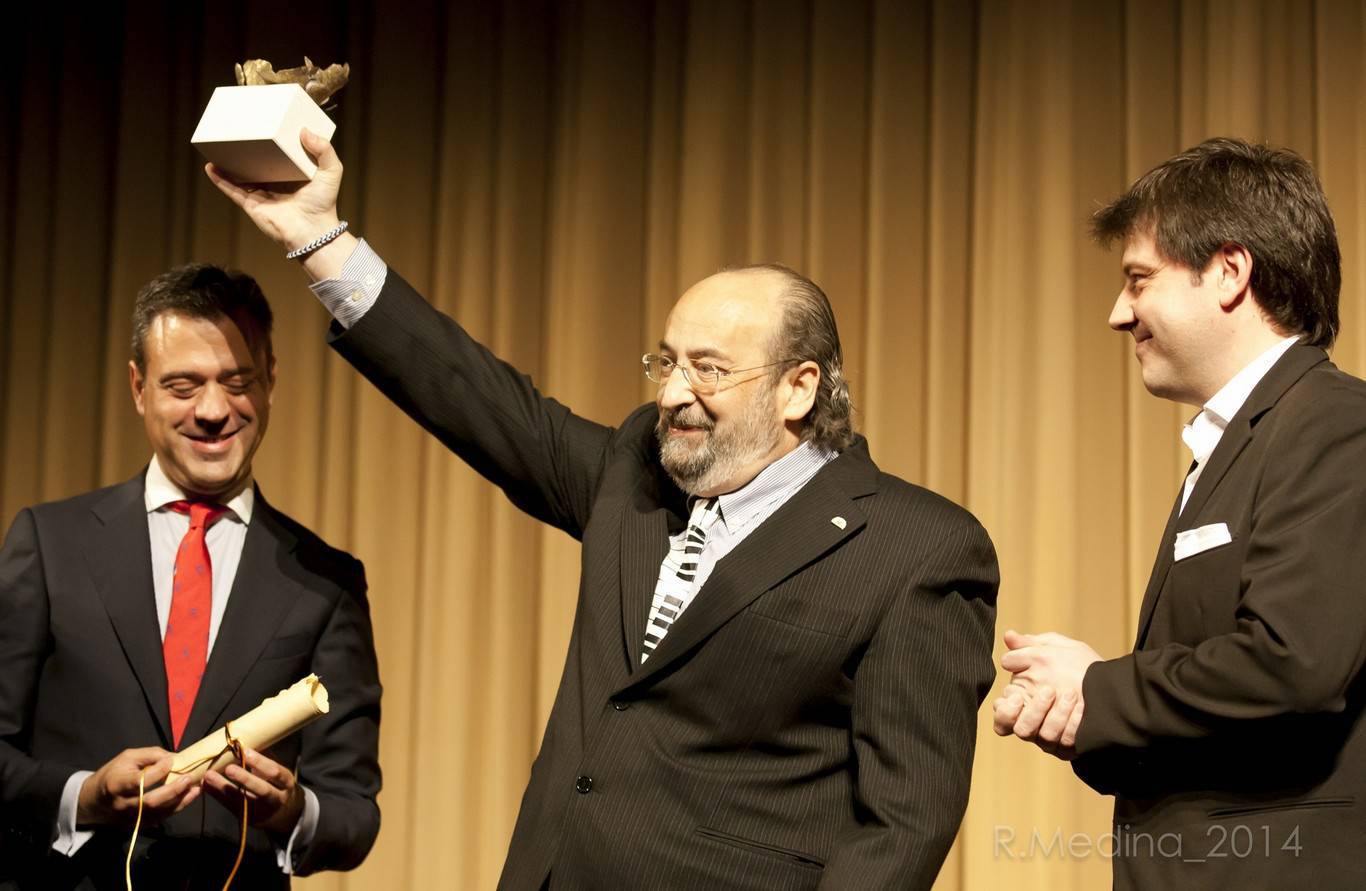 Galeria de la IV Gala Enoturista 2014. Coros y Danzas de Yecla