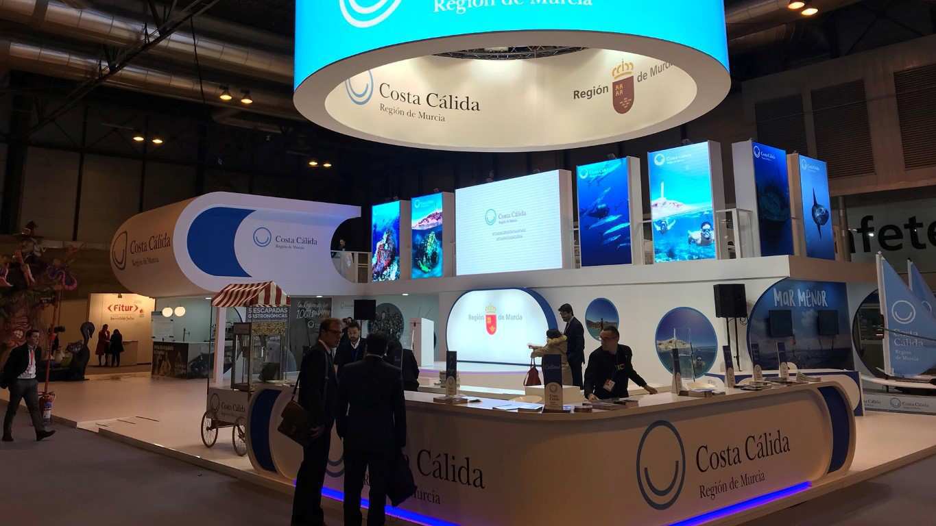 Ruta del Vino de Yecla en Fitur 2018. Stand de la Región de Murcia