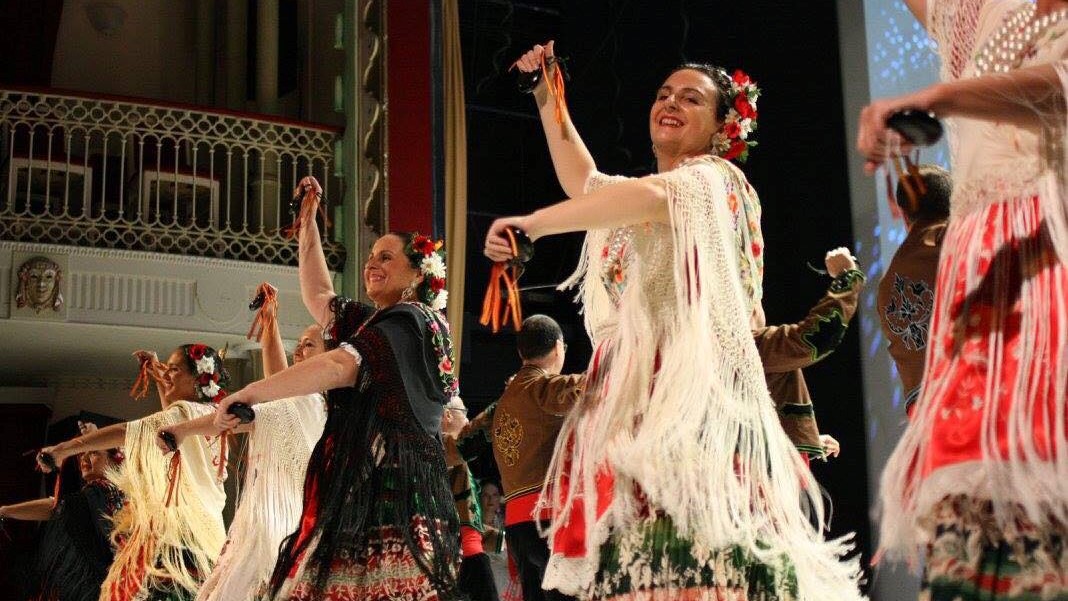 Inicio del expediente de concesión de la medalla de Oro de la ciudad de Yecla a Coros y Danza de Yecla