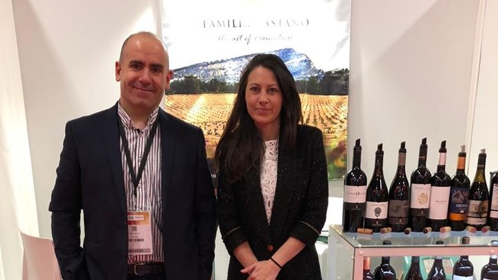 Bodegas Castaño en Wine Paris