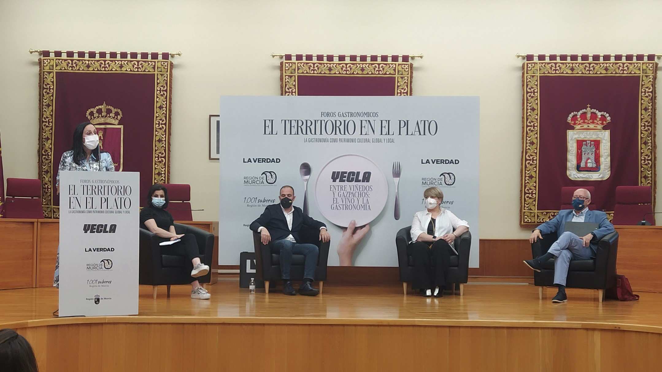 Yecla entre viñedos y gazpachos, el vino y la gastronomía